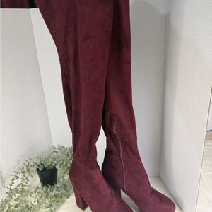 JustFab Laetitia Burgundy Over The Knee Boots Platform Block Heel Size 10